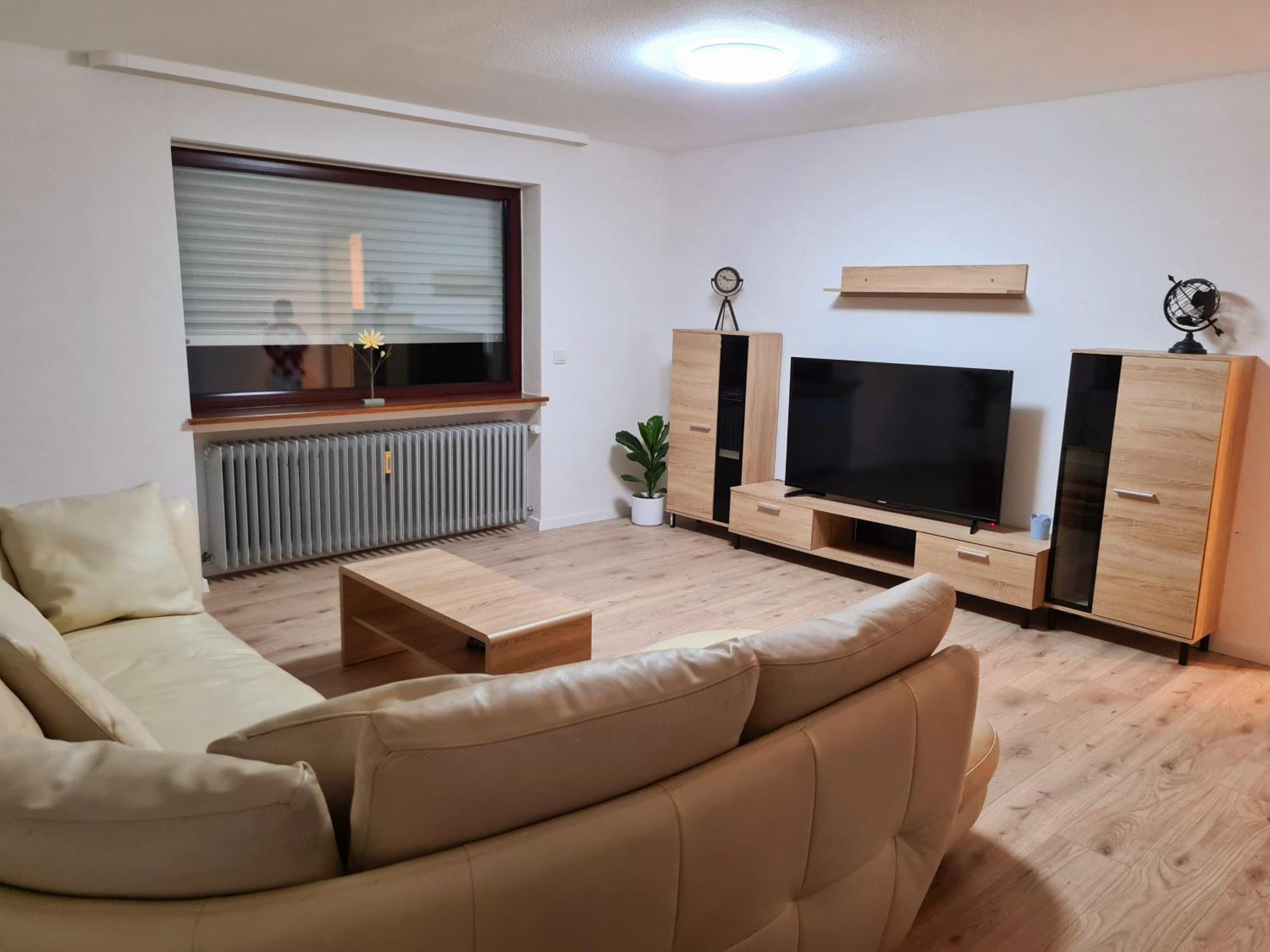 Adria Home Veringenstadt Екстериор снимка